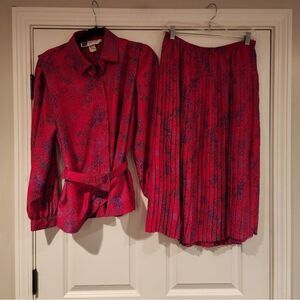 Vintage Don Elliot red silky satin feel top and skirt set Size 12